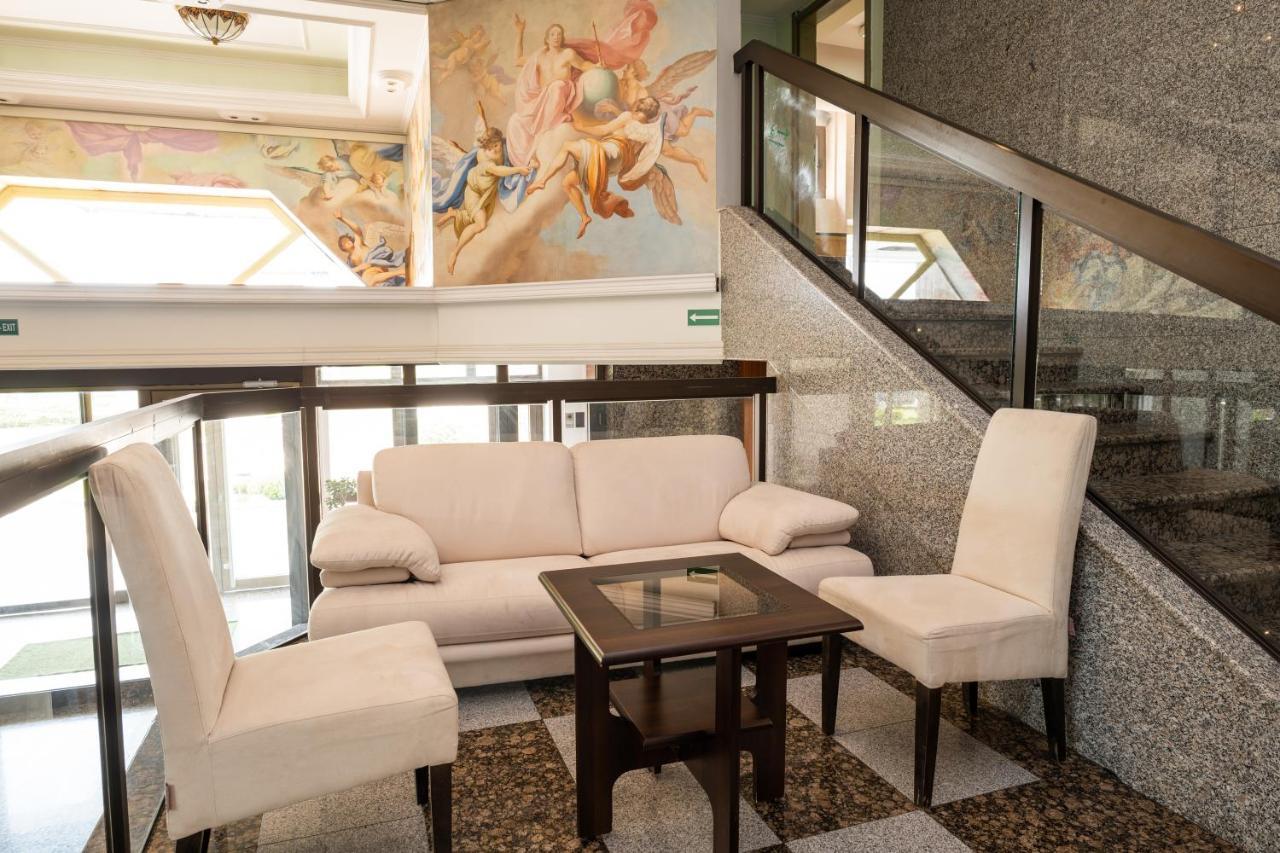 Sole Mio Wellness & Spa โนวีซาด ภายนอก รูปภาพ
