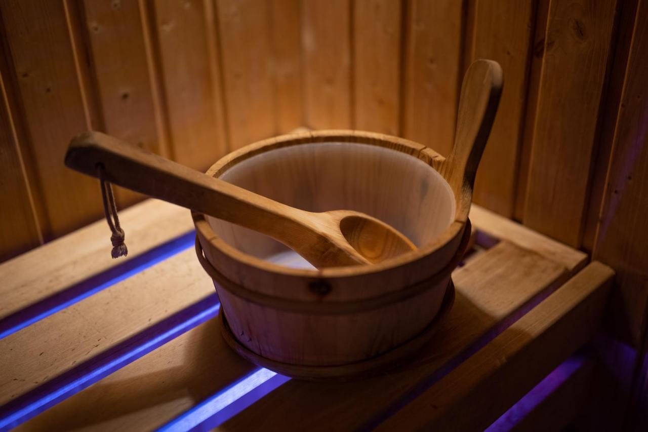 Sole Mio Wellness & Spa โนวีซาด ภายนอก รูปภาพ
