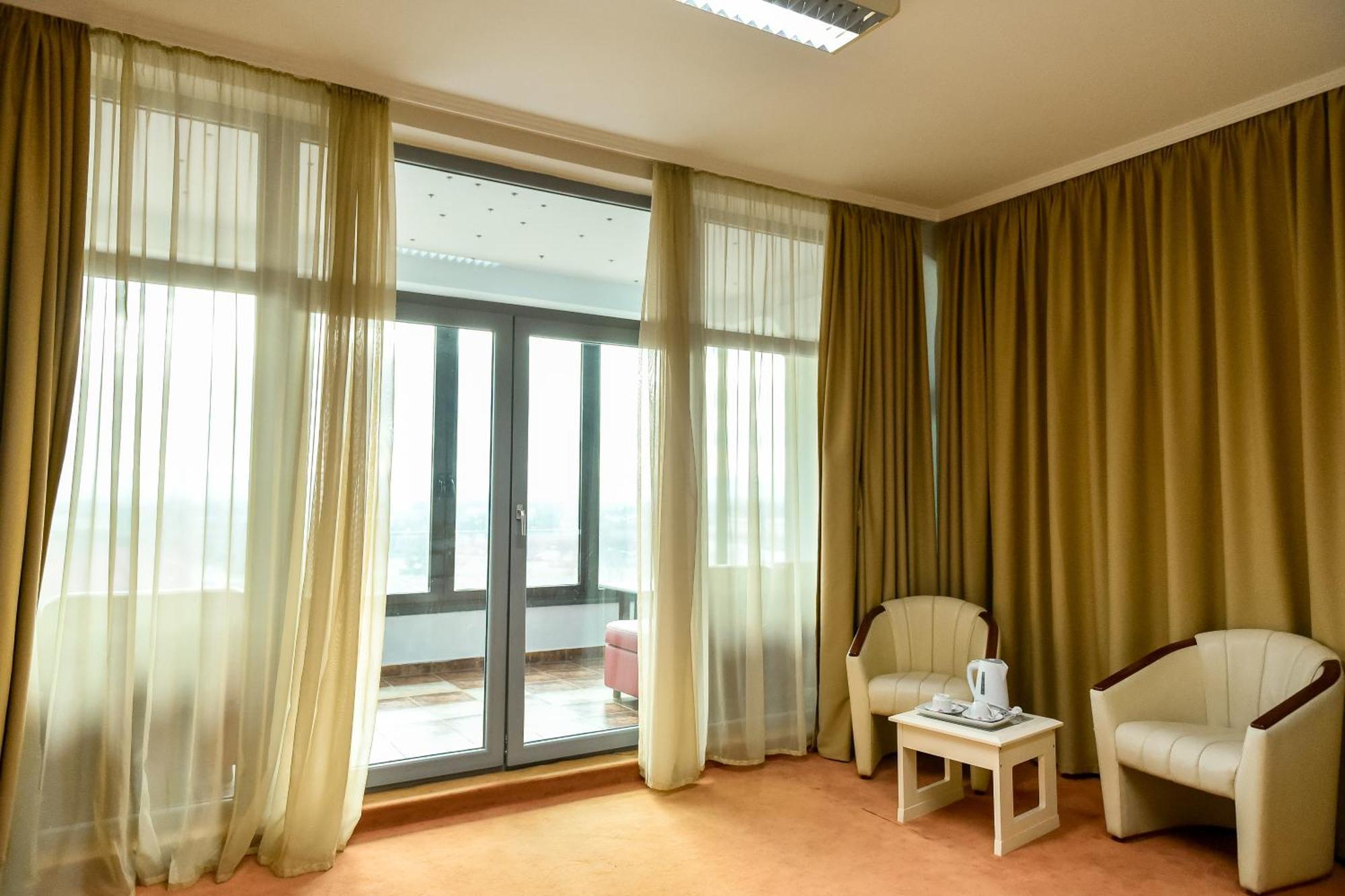 Sole Mio Wellness & Spa โนวีซาด ภายนอก รูปภาพ