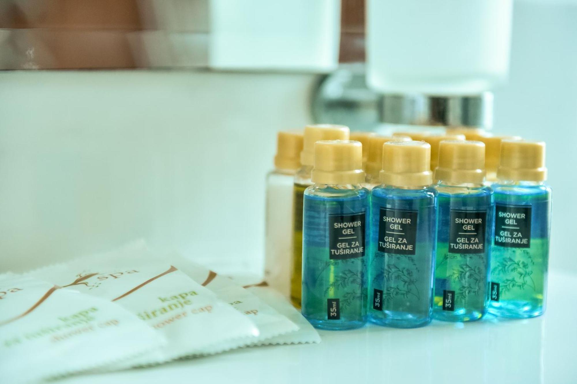 Sole Mio Wellness & Spa โนวีซาด ภายนอก รูปภาพ