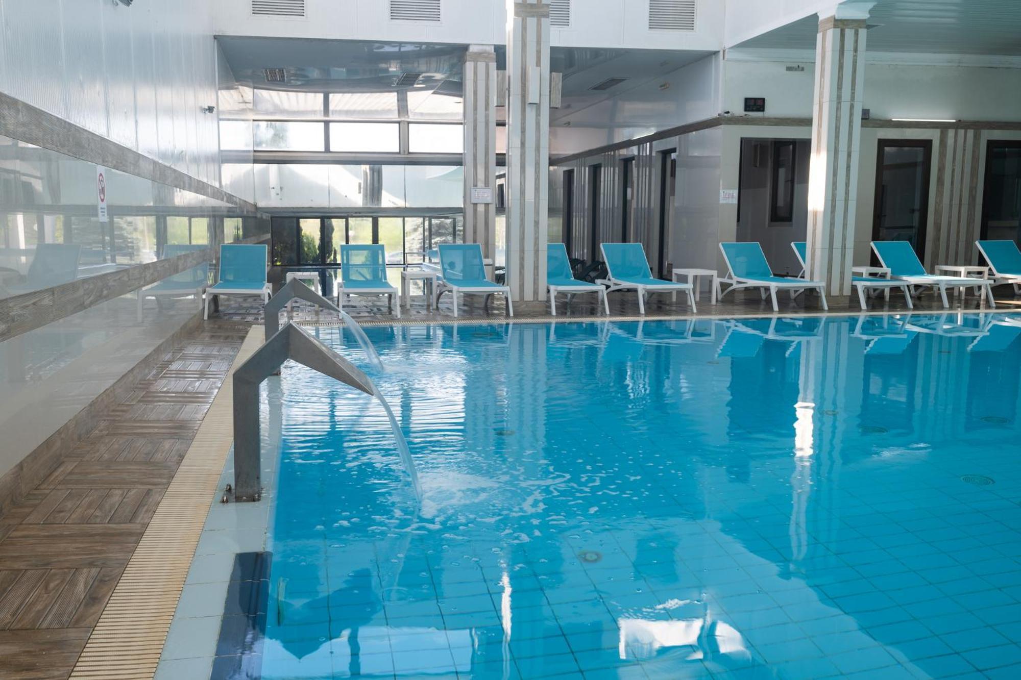 Sole Mio Wellness & Spa โนวีซาด ภายนอก รูปภาพ