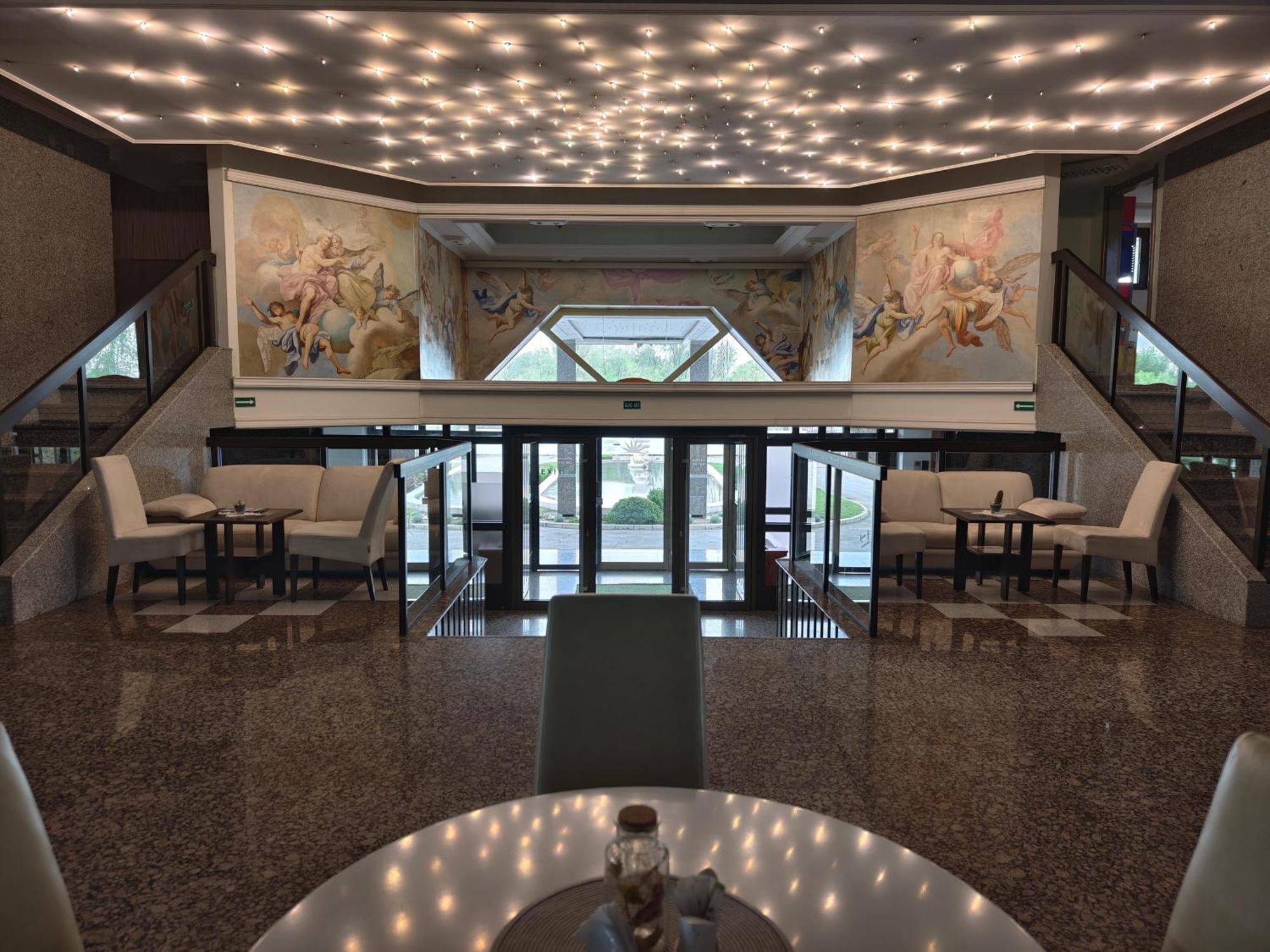 Sole Mio Wellness & Spa โนวีซาด ภายนอก รูปภาพ